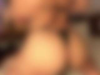 Sara Moore's Live Sex Cam Show