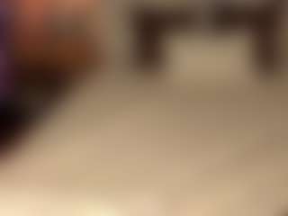 Sara Moore's Live Sex Cam Show