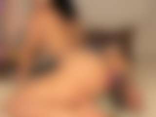 Live cam show with Sara Moore - BBW on Camsoda