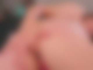 Live cam show with Alice-CutePerv - Bedroom Red Hair on xxxlivecams.org