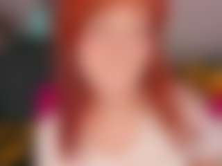 Live cam show with Alice-CutePerv - Flashing on madthumbs
