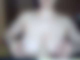 AdeAde's Live Sex Cam Show