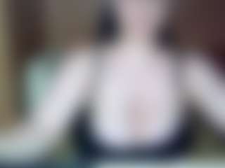 AdeAde's Live Sex Cam Show