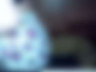 AdeAde MILF webcam performer live streaming