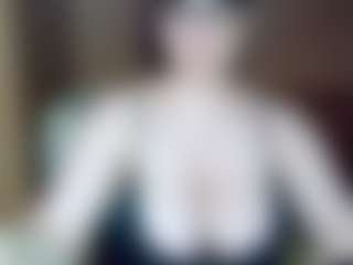 Live cam show with AdeAde - Dirty on Milfs Live
