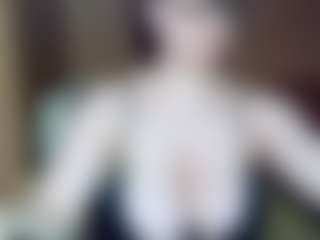 Live cam show with AdeAde - Brown Hair MILF on Hubzter Live