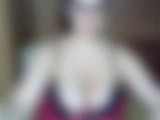 AdeAde's Live Sex Cam Show