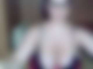 Live cam show with AdeAde - Oil on sexylive.show