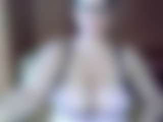 AdeAde's Live Sex Cam Show