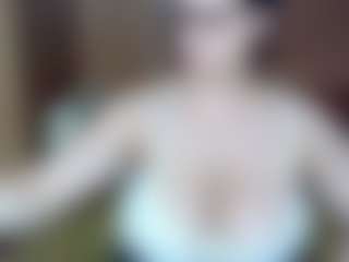 AdeAde's Live Sex Cam Show