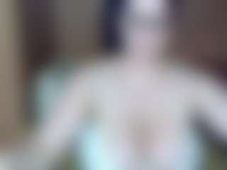 AdeAde's Live Sex Cam Show