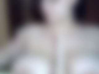 AdeAde's Live Sex Cam Show