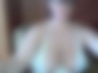 AdeAde's Live Sex Cam Show