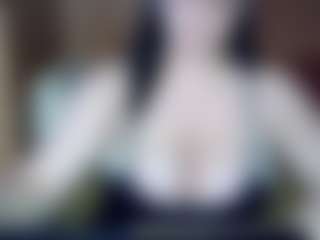 AdeAde's Live Sex Cam Show