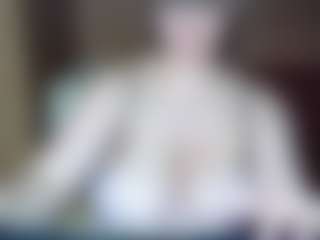 AdeAde's Live Sex Cam Show