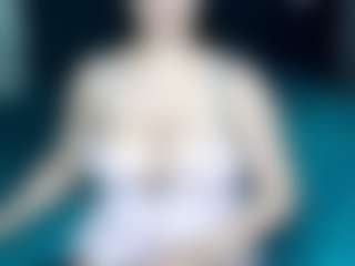 AdeAde's Live Sex Cam Show