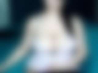 AdeAde's Live Sex Cam Show