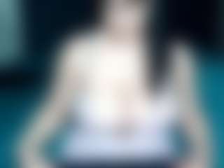 AdeAde's Live Sex Cam Show