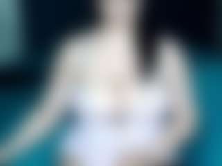 AdeAde's Live Sex Cam Show