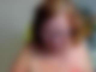 Live cam show with flirtyADELE - Middle Aged on CSO-WL