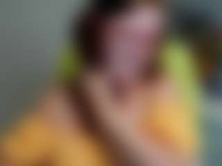 Live cam show with flirtyADELE - Granny on Free Soda
