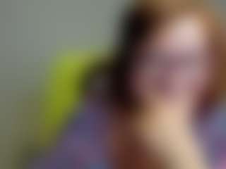 Live cam show with flirtyADELE - Middle Aged on fuck-show.com