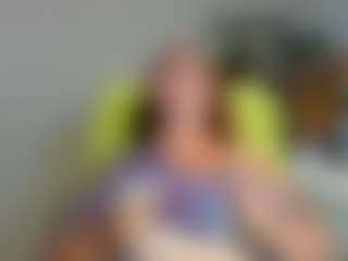 Live cam show with flirtyADELE - Granny BBW on Chatstar