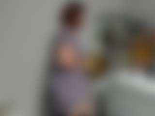 Live cam show with flirtyADELE - Granny MILF on realtime-chat