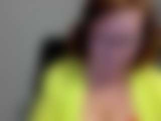 Live cam show with flirtyADELE - Granny on Dare Cams
