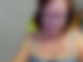 Live cam show with flirtyADELE - Granny Dildo on fapnchat
