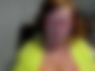 Live cam show with flirtyADELE - Trimmed Granny on Chatstar