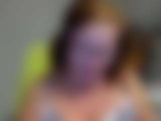 flirtyADELE's Live Sex Cam Show