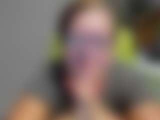 Live cam show with flirtyADELE - Middle Aged on Camsoda