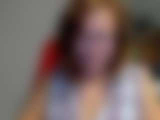 Live cam show with flirtyADELE - Blue Eyes on Dolls Live