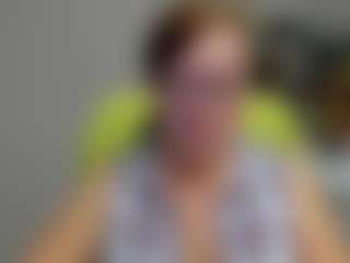 Live cam show with flirtyADELE - Granny Dildo on anonymated.com