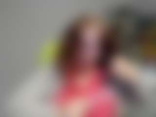 Spettacolo in cam dal vivo con flirtyADELE - Thong su Camsoda