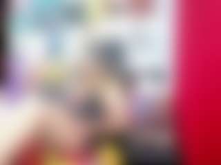 Live cam show with XimenaMoreira - Brown Eyes on AdultVida.com