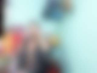 Live cam show with XimenaMoreira - Bald on Camsoda