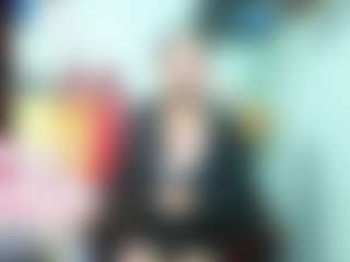 Live cam show with XimenaMoreira - Tease on CamwithHer