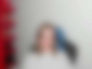 ZoeXox's Live Sex Cam Show