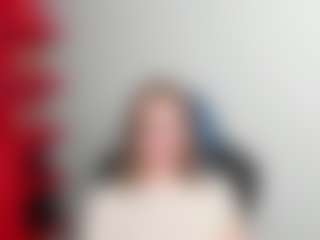 ZoeXox's Live Sex Cam Show