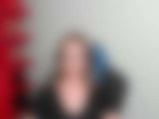 Live cam show with ZoeXox - Femdom on SinfulBabes