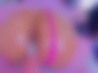 Bigassmonic MILF webcam performer live streaming
