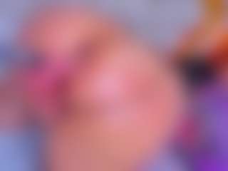 Live cam show with Bigassmonic - MILF on Dare Cams