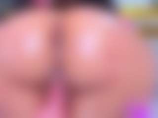 Live cam show with Bigassmonic - BBW Mature on TeamSkeetLive