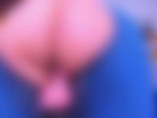 Live cam show with Bigassmonic - Brown Eyes Mature on CamClone