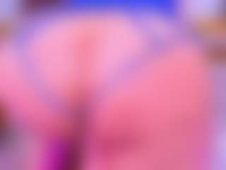Bigassmonic MILF webcam performer live streaming