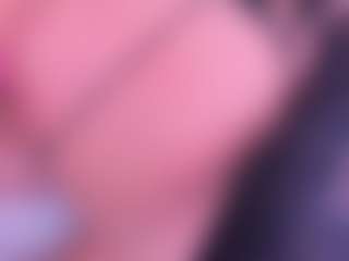 Live cam show with Bigassmonic - Small Tits Mature on boobsie.com