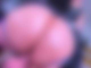 Live cam show with Bigassmonic - Latina MILF on xheatlive.com | colombia