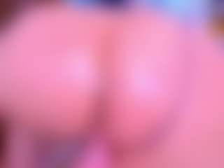 Live cam show with Bigassmonic - Dirty on Camsoda